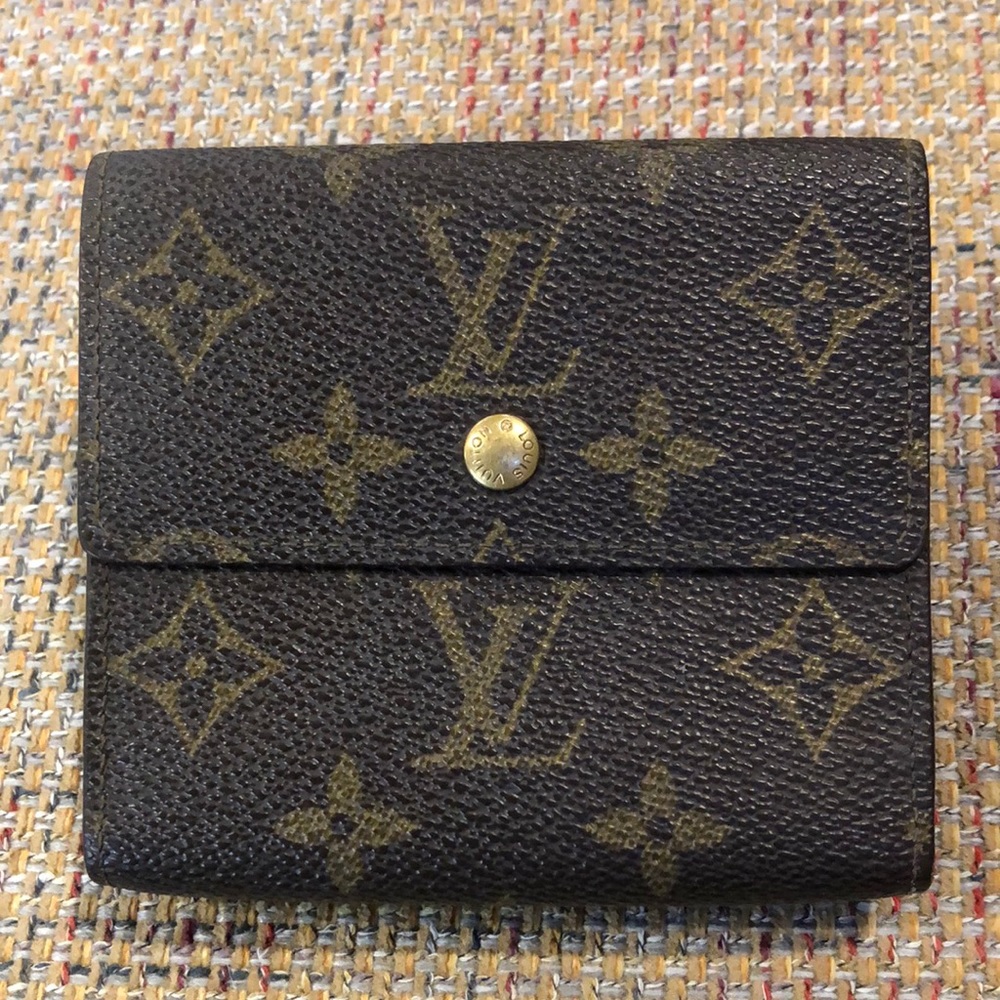 LOUIS VUITTON Monogramed Vintage Wallet Authentic SP0923